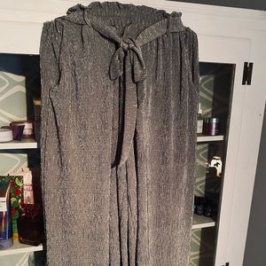 Lularoe Gaucho pants NWT